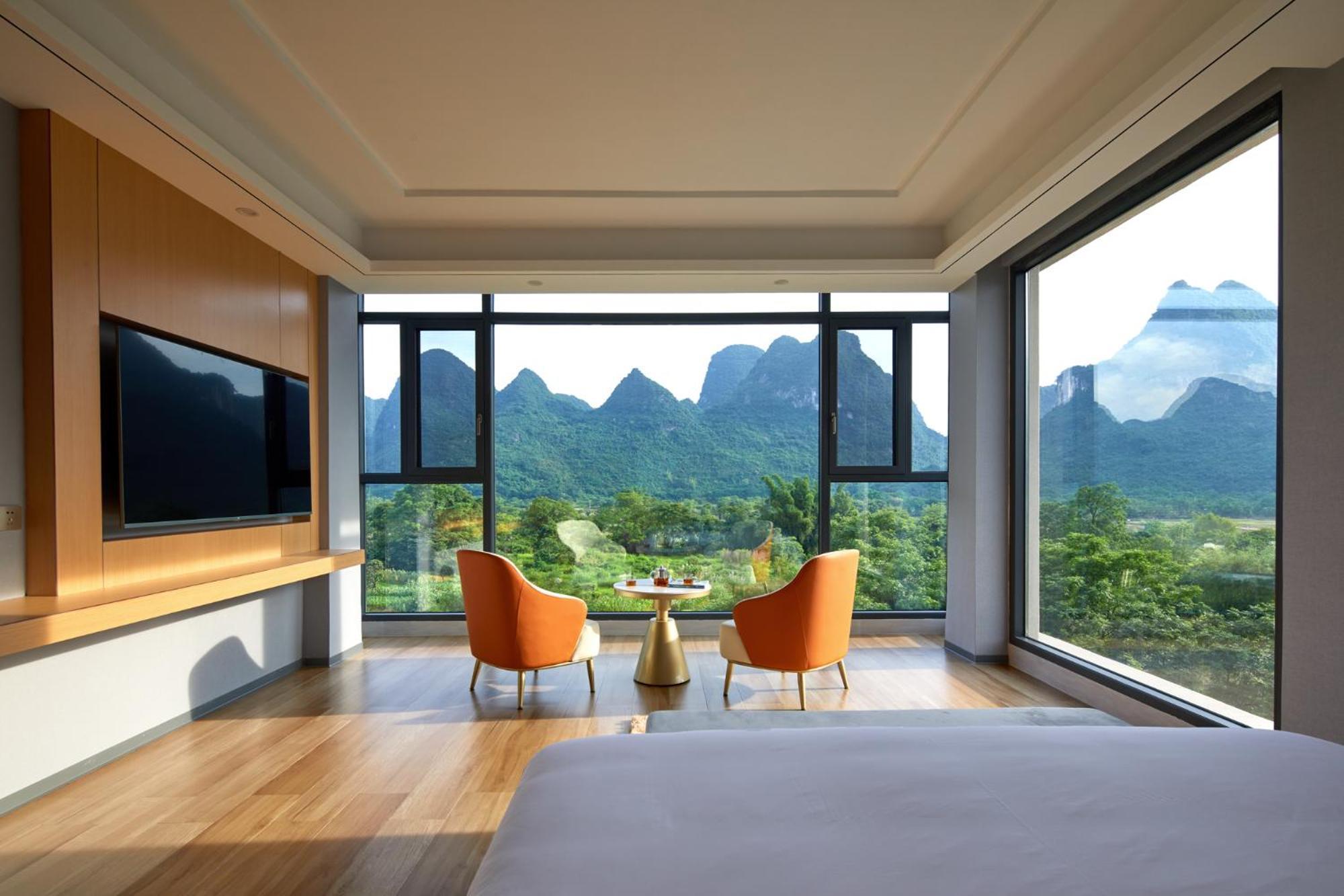 Yangshuo Fortune Lake Inn- One Way Free Pick Up From Airport Or Ts Over 3 Nights Eksteriør bilde