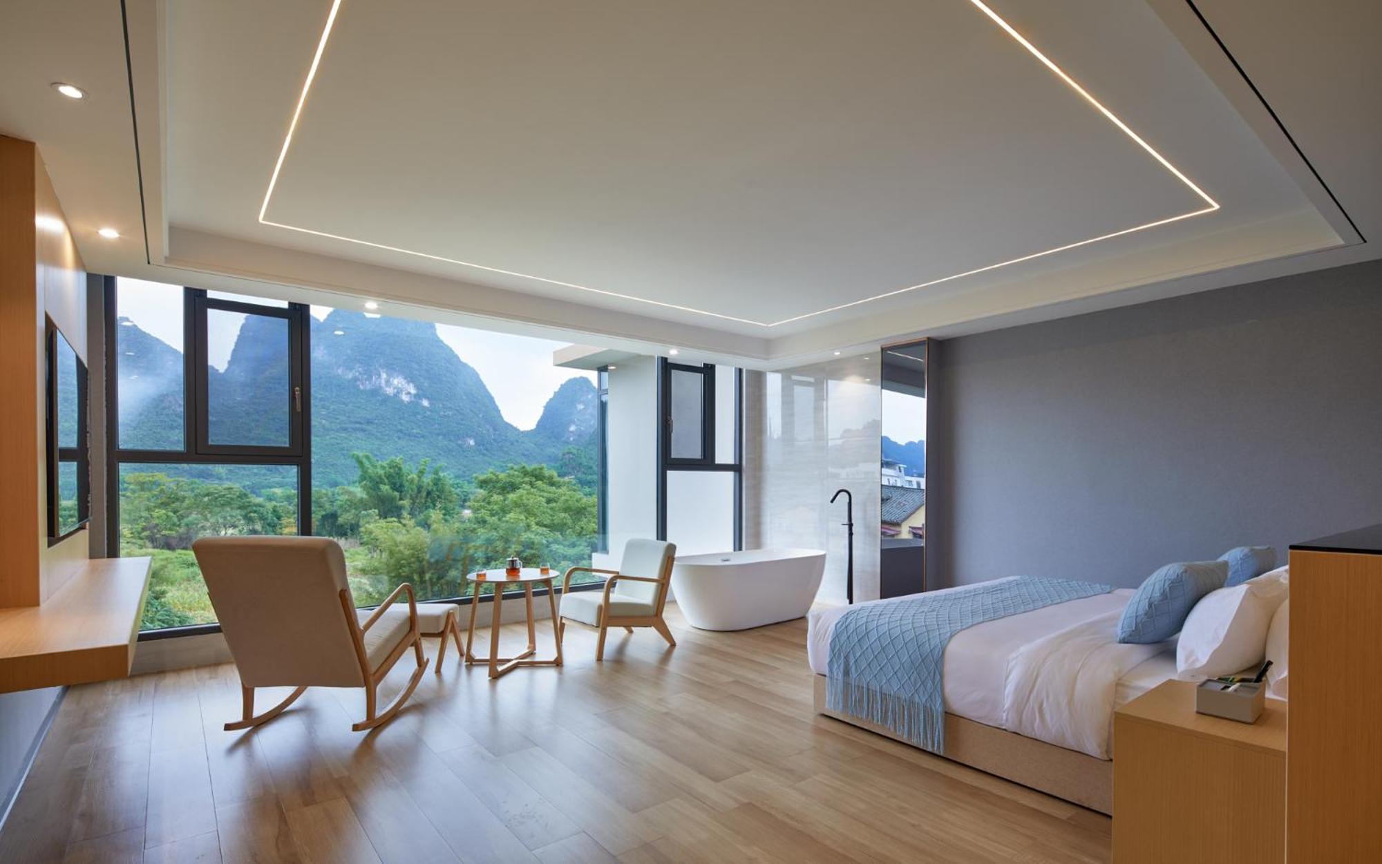 Yangshuo Fortune Lake Inn- One Way Free Pick Up From Airport Or Ts Over 3 Nights Eksteriør bilde