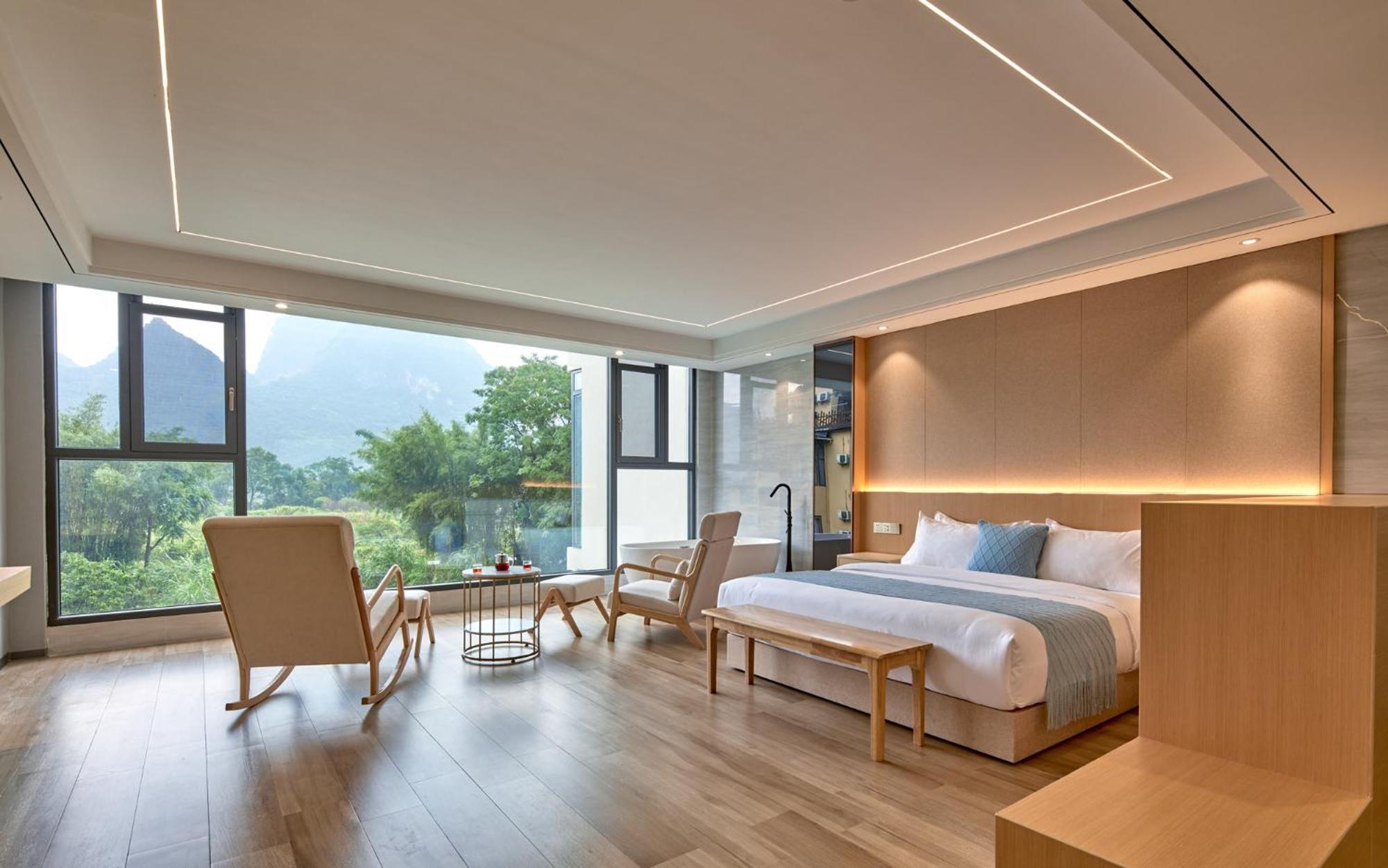 Yangshuo Fortune Lake Inn- One Way Free Pick Up From Airport Or Ts Over 3 Nights Eksteriør bilde