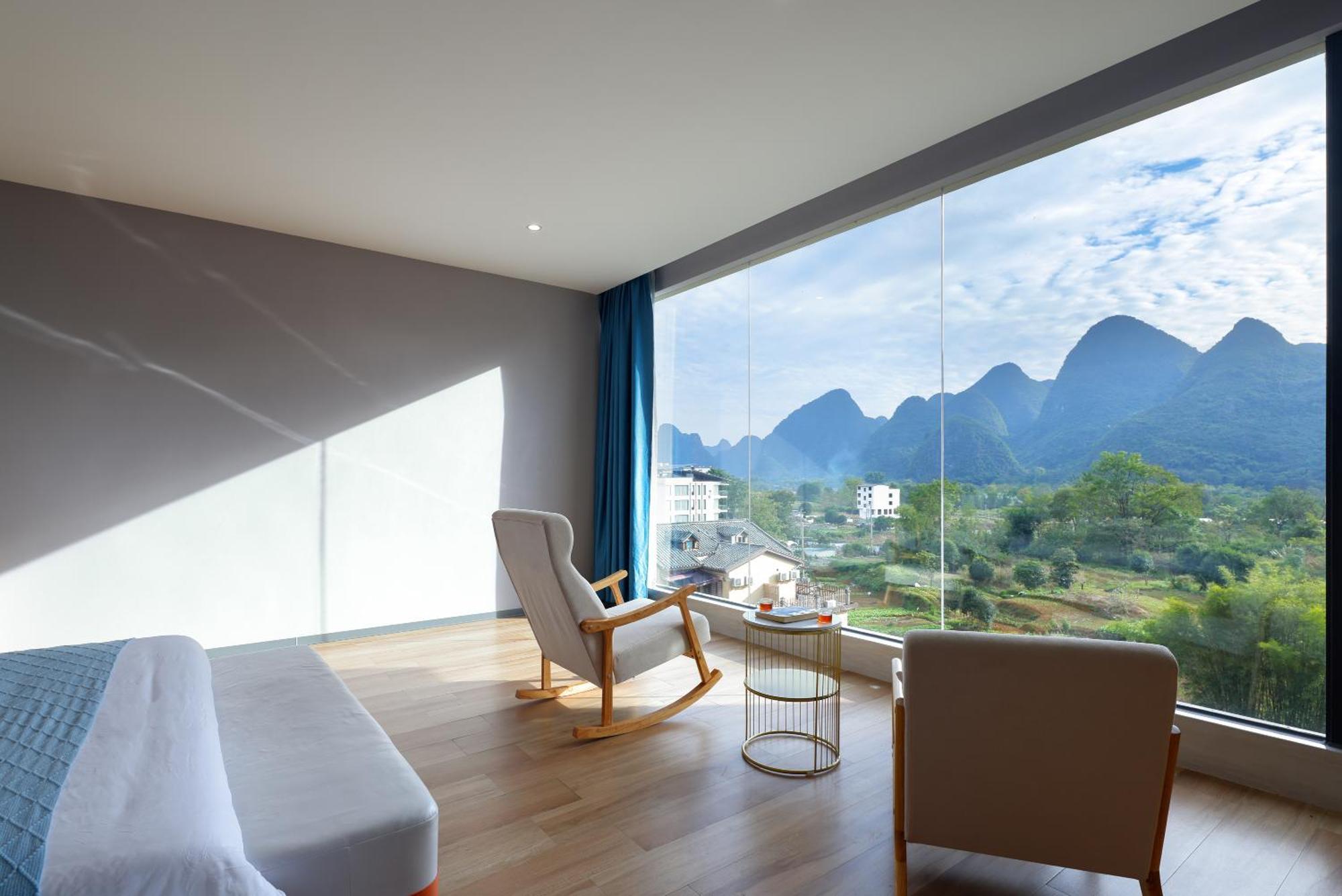 Yangshuo Fortune Lake Inn- One Way Free Pick Up From Airport Or Ts Over 3 Nights Eksteriør bilde
