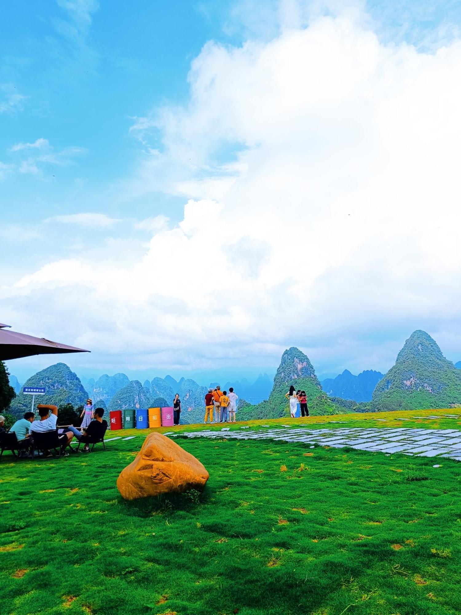 Yangshuo Fortune Lake Inn- One Way Free Pick Up From Airport Or Ts Over 3 Nights Eksteriør bilde